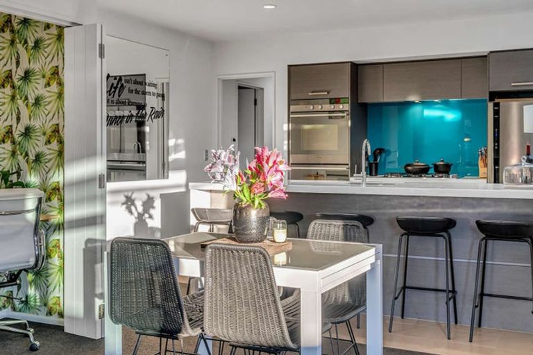 Photo of property in 28 Sovereign Boulevard, Kaiapoi, 7630