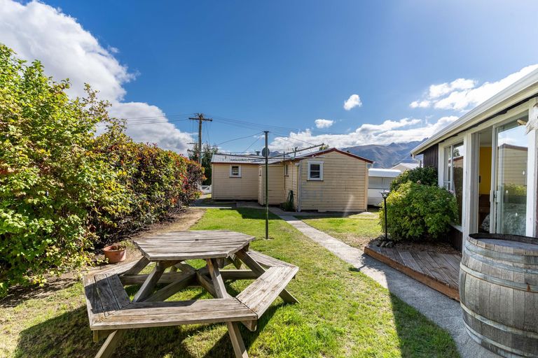 Photo of property in 37 Lindis Crescent, Otematata, 9412