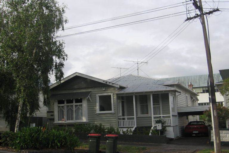 Photo of property in 9 Seccombes Road, Epsom, Auckland, 1023