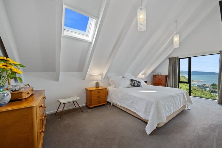 Photo of property in 56 Frobisher Street, Island Bay, Wellington, 6023