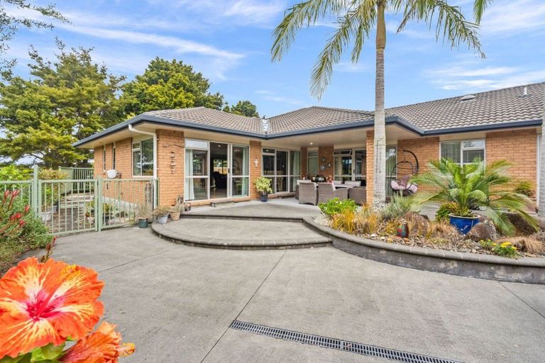 Photo of property in 72 Tawhai Place, Parahaki, Whangarei, 0112