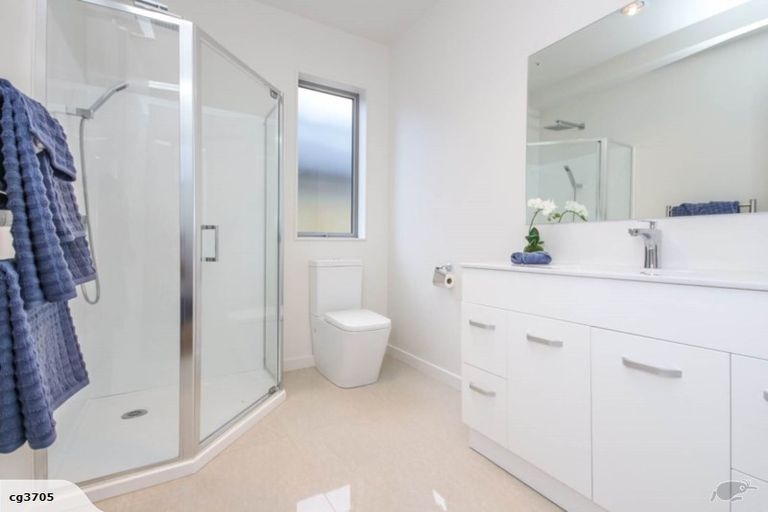 Photo of property in 2 Bahari Drive, Ranui, Auckland, 0612