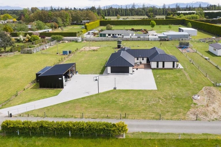 Photo of property in 28 Gordons Road, Netherby, Ashburton, 7772