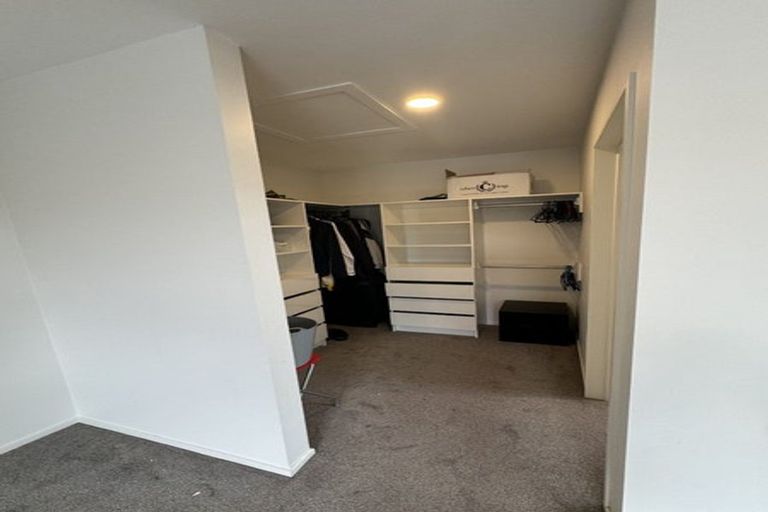 Photo of property in 27c Sunnyside Road, Sunnyvale, Auckland, 0612