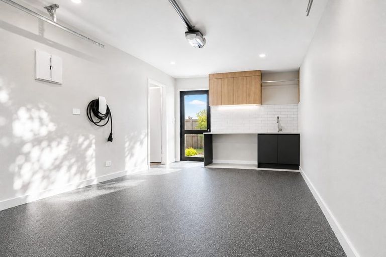 Photo of property in 6 Babos Avenue, Kumeu, 0810