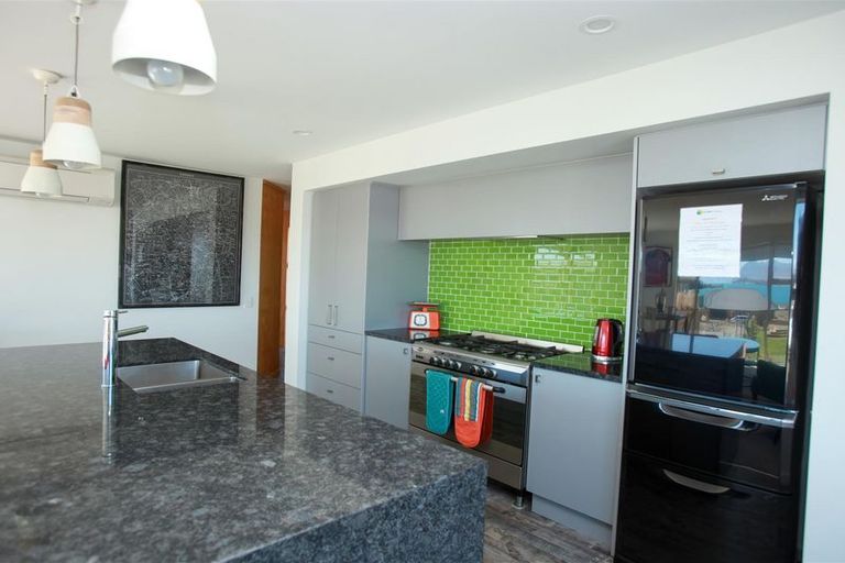 Photo of property in 5 Rankin Rise, Lake Tekapo, 7999