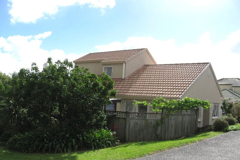 Photo of property in 17 Central Park Drive, Te Atatu South, Auckland, 0610