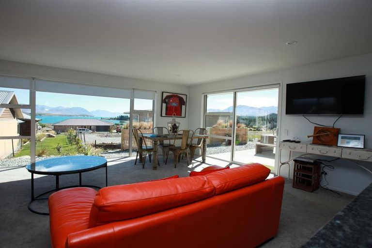 Photo of property in 5 Rankin Rise, Lake Tekapo, 7999