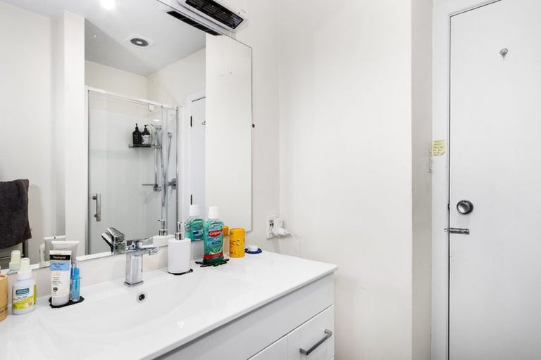 Photo of property in 1/191 Waimairi Road, Ilam, Christchurch, 8041