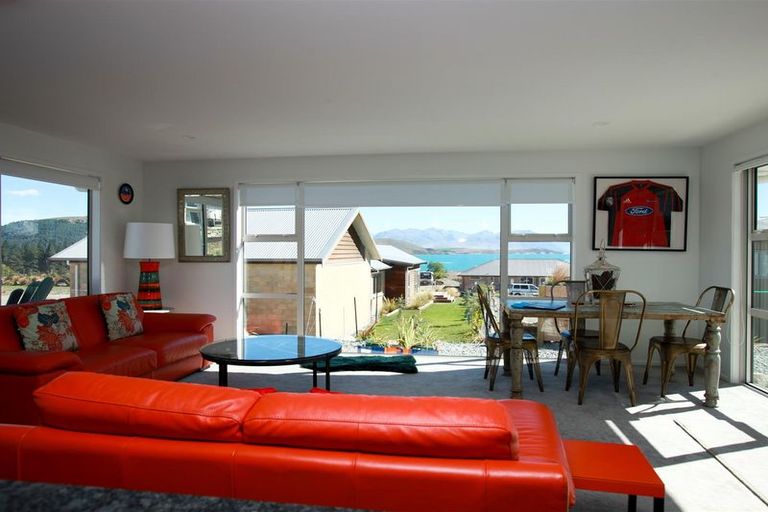 Photo of property in 5 Rankin Rise, Lake Tekapo, 7999