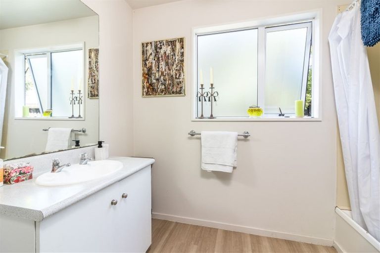 Photo of property in 49a Strowan Road, Strowan, Christchurch, 8052