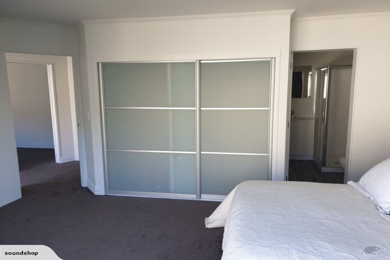 Photo of property in 14c Glenmore Street, Thorndon, Wellington, 6011