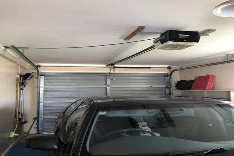 Photo of property in 572 Queen Street East, Levin, 5510