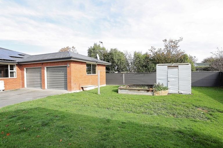 Photo of property in 46 Meldrum Street, Winton, 9720