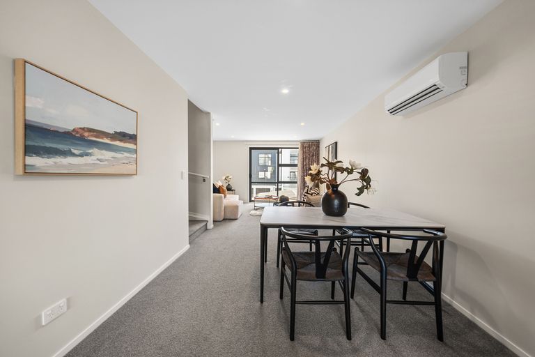 Photo of property in 35 Settlers Avenue, Hobsonville, Auckland, 0618