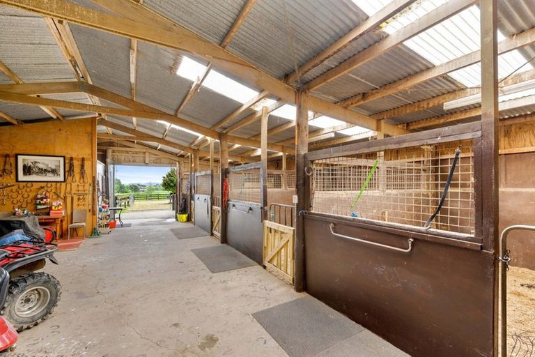 Photo of property in 388 Kahikatea Flat Road, Waitoki, Kaukapakapa, 0871