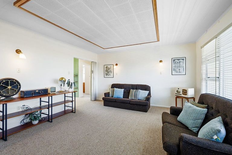 Photo of property in 86 Fulford Street, New Plymouth, 4310