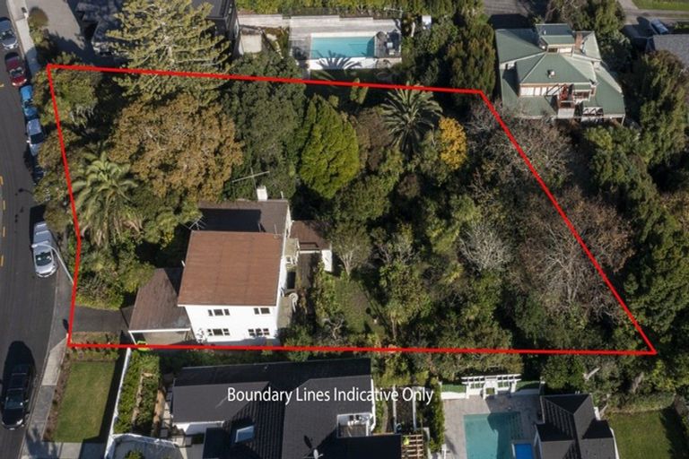 Photo of property in 12 Island View Terrace, Cockle Bay, Auckland, 2014