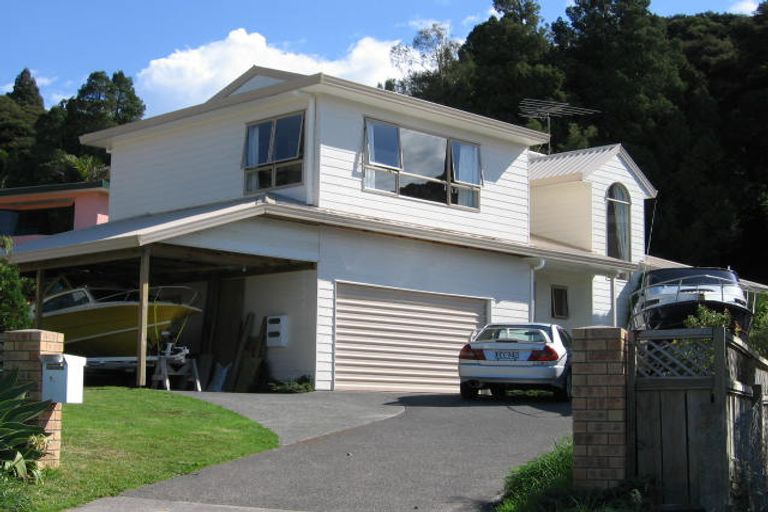 Photo of property in 14 Dee Place, Torbay, Auckland, 0630