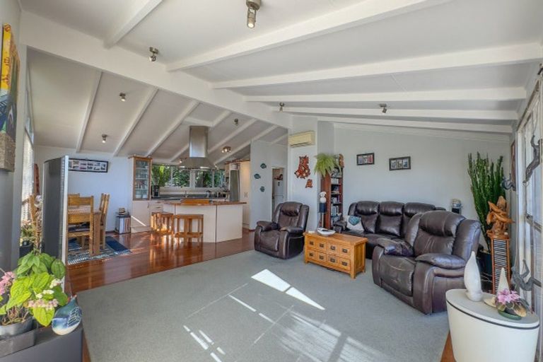 Photo of property in 36a Mount Avenue, Pauanui, Hikuai, 3579