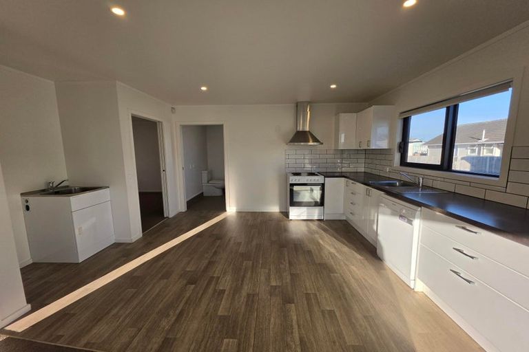 Photo of property in 27a Hinemoa Street, Levin, 5510