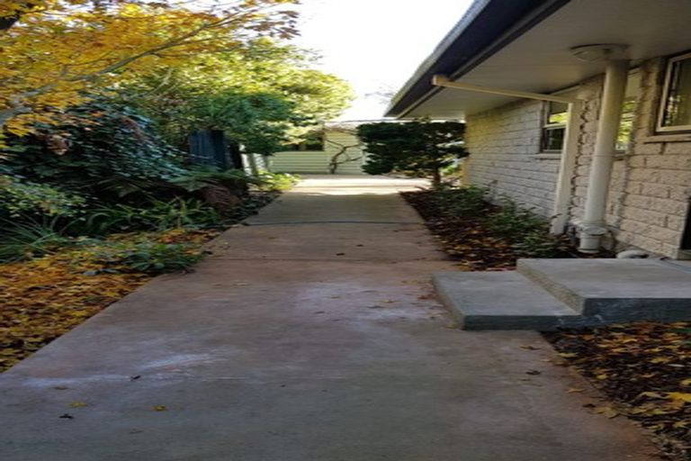 Photo of property in 2 O'halloran Drive, Halswell, Christchurch, 8025