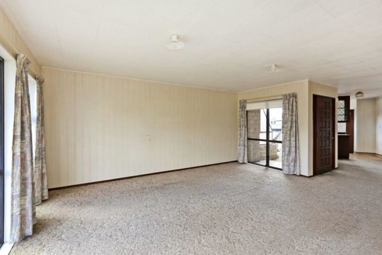 Photo of property in 3/601 Saint Aubyn, Hastings, 4122