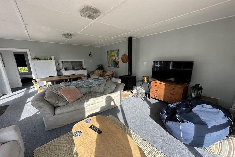 Photo of property in 23 Rodney Avenue, Te Horo Beach, Otaki, 5581