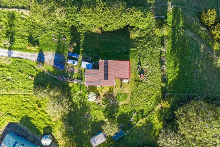 Photo of property in 61a Porter Road, Paparoa, 0571