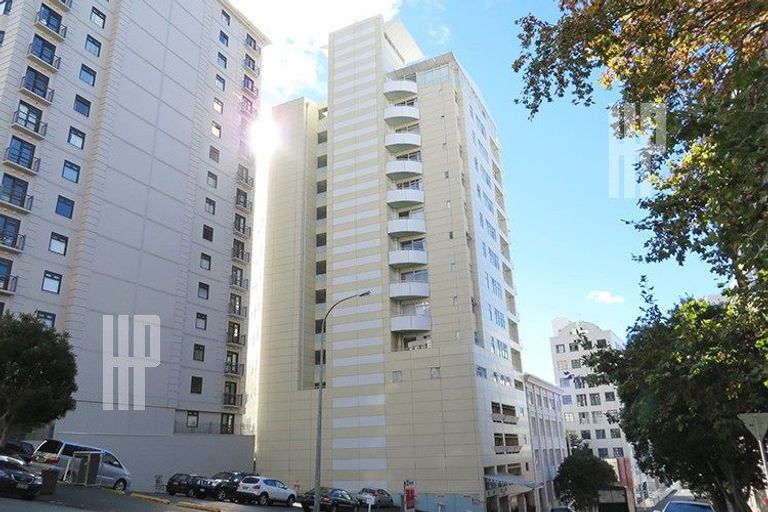 Photo of property in Seaview Apartments, 9d/4 Short Street, Auckland Central, Auckland, 1010