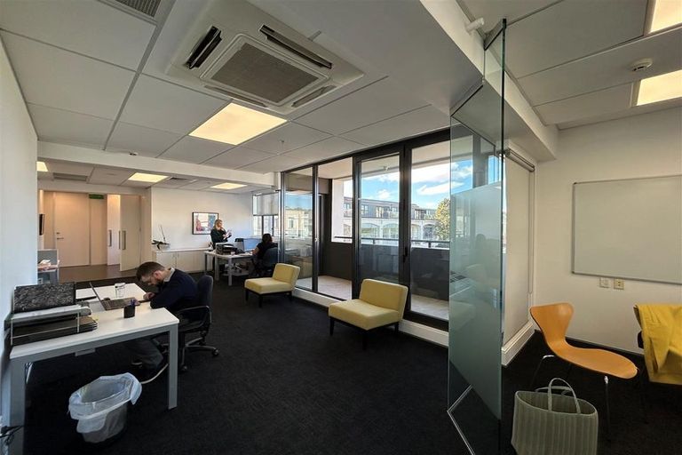 Photo of property in Heards Building, 303/2 Ruskin Street, Parnell, Auckland, 1052