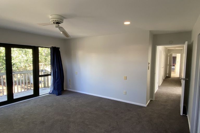 Photo of property in 5a Oakleigh Avenue, Takanini, 2112