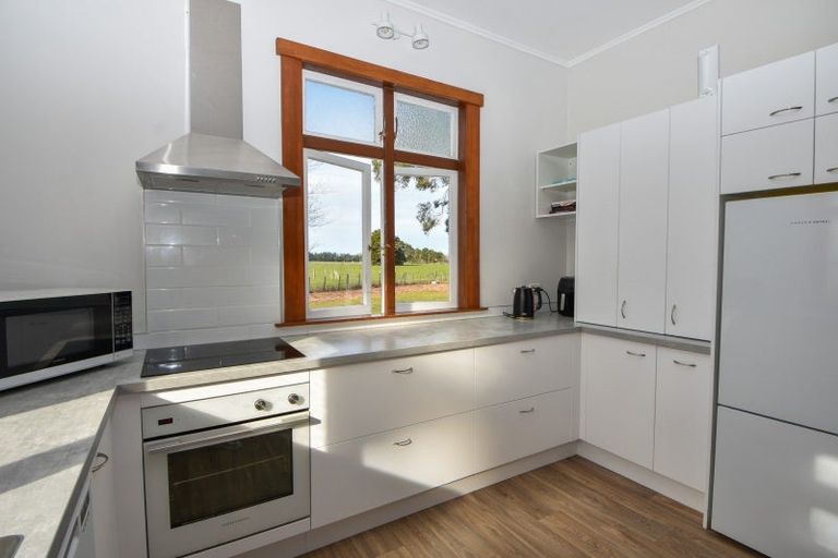 Photo of property in 15 Brown Avenue, Carterton, 5713