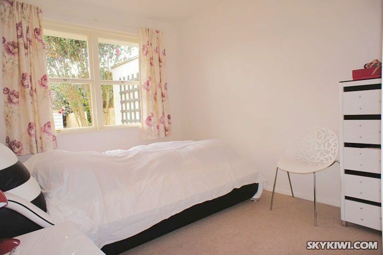 Photo of property in 1/3 Inkerman Street, Onehunga, Auckland, 1061