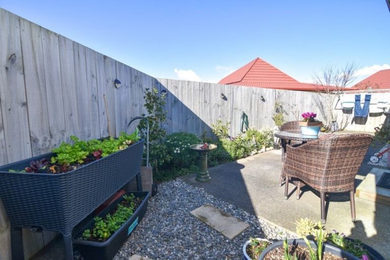 Photo of property in Villa Estate, 14/55 Armstrong Avenue, Carterton, 5713