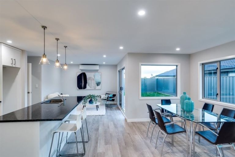 Photo of property in 19 Hurunui Drive, Te Awa, Napier, 4110