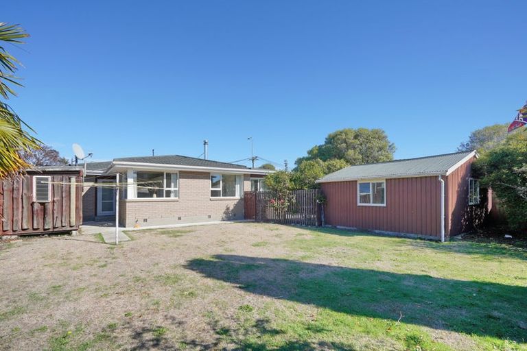 Photo of property in 274 Lake Terrace Road, Shirley, Christchurch, 8061