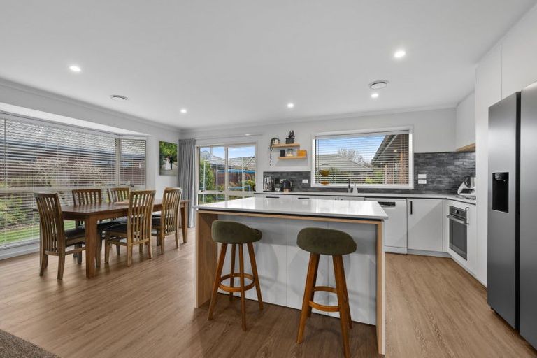 Photo of property in 44 Welsford Street, Woodend, 7610