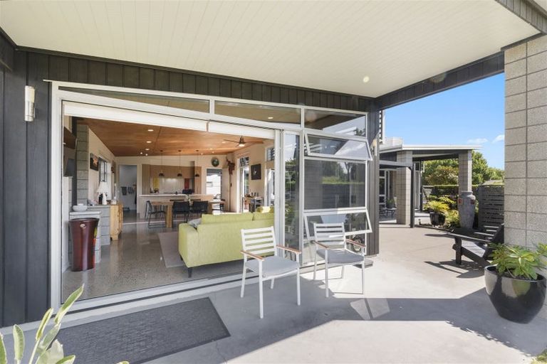 Photo of property in 5 Laurent Way, Ohau, Levin, 5570