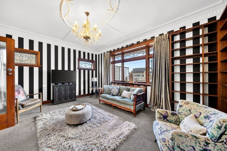 Photo of property in 106 Lincoln Road, Masterton, 5810