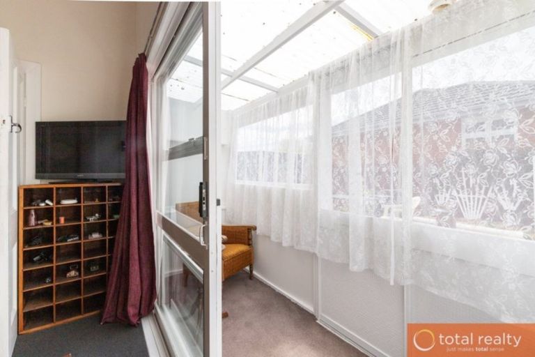 Photo of property in 73 Cutten Street, South Dunedin, Dunedin, 9012