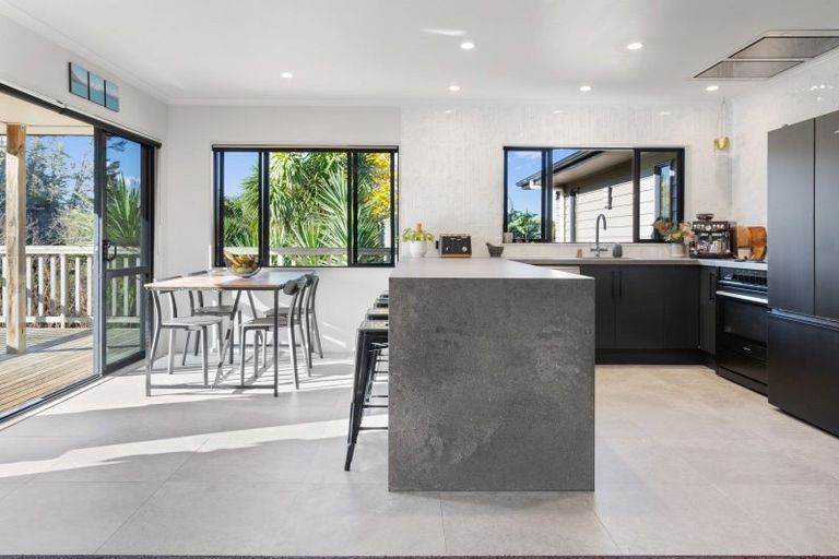 Photo of property in 15 Onoke Lane, Te Kamo, Whangarei, 0112