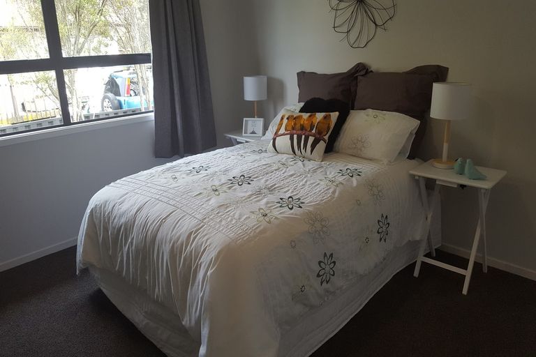 Photo of property in 55 Burundi Avenue, Clendon Park, Auckland, 2103