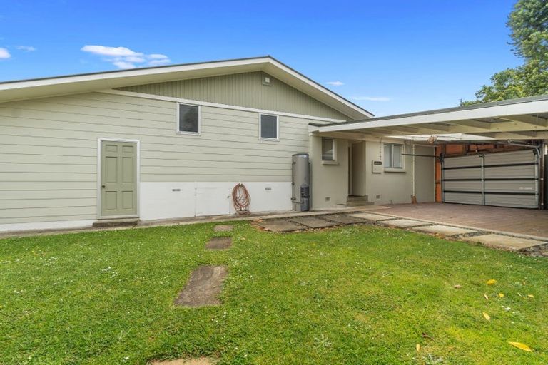 Photo of property in 54 Tuhikaramea Road, Dinsdale, Hamilton, 3204