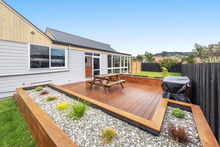 Photo of property in 157 Rongotai Road, Kilbirnie, Wellington, 6022
