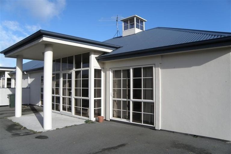 Photo of property in 155a Yarrow Street, Invercargill, 9810