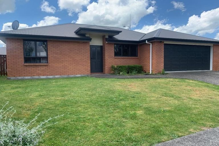 Photo of property in 27 Mickelson Avenue, Rototuna, Hamilton, 3210