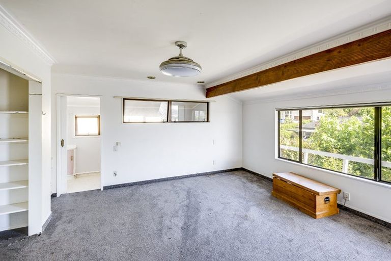 Photo of property in 10 Poaka Place, Taradale, Napier, 4112