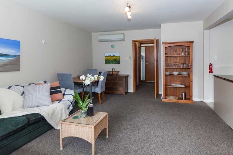 Photo of property in 22 Gunns Crescent, Cashmere, Christchurch, 8022