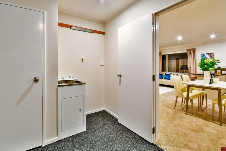 Photo of property in 3/9 Oxford Road, Manurewa, Auckland, 2102